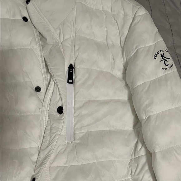 Kenneth Cole New York White Puffer Jacket - Picture 5 of 5